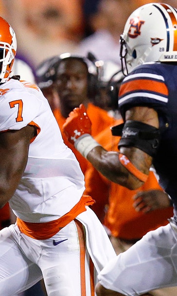 Mike Williams' career night helps lift No. 2 Clemson over Auburn